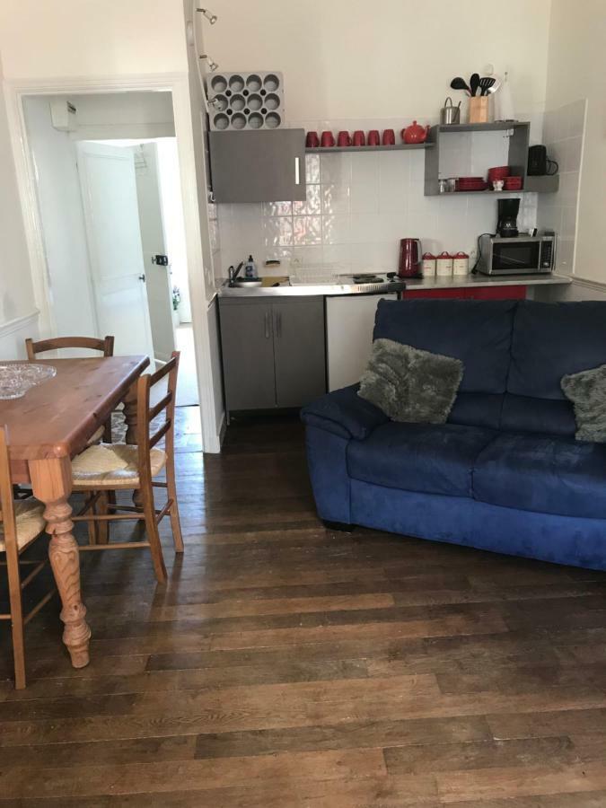Le Petit Logement Apartment Pre-en-Pail-Saint-Samson Екстериор снимка