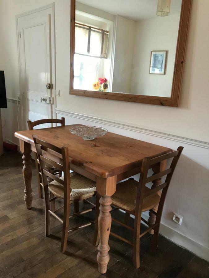 Le Petit Logement Apartment Pre-en-Pail-Saint-Samson Екстериор снимка